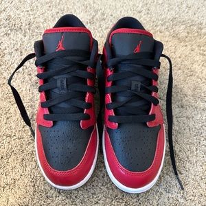 Air Jordan 1 Low Retro ‘Reverse Bred’ Size 5.5Y